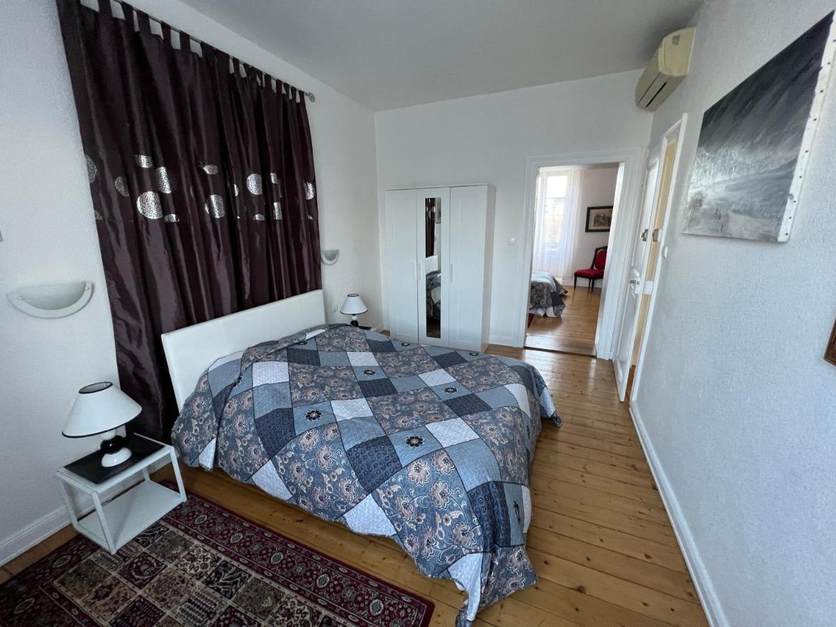 Residence Chez Tante Germaine Страсбург Екстериор снимка