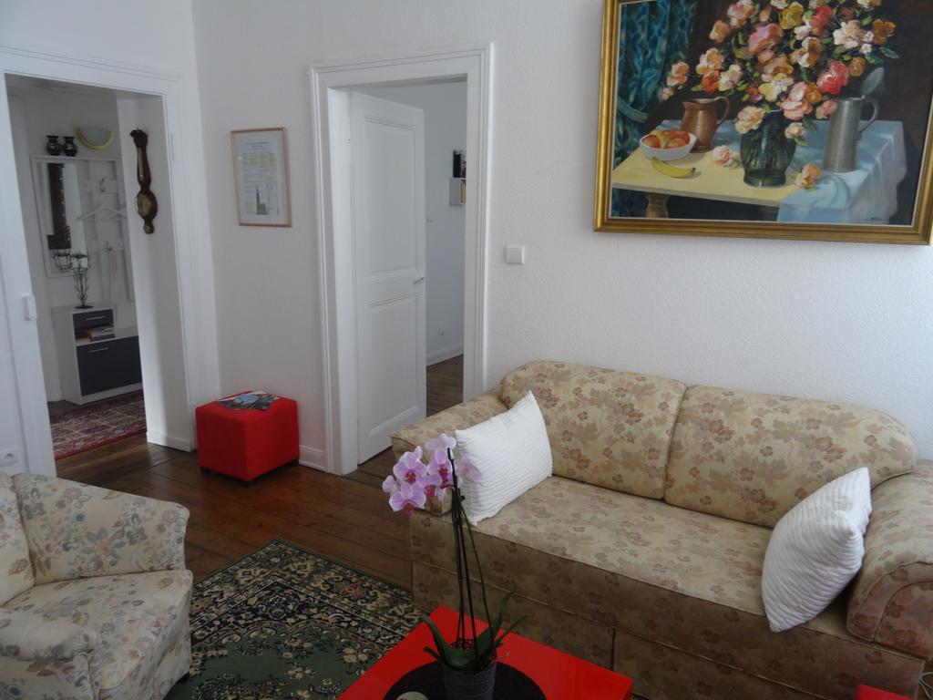 Residence Chez Tante Germaine Страсбург Екстериор снимка